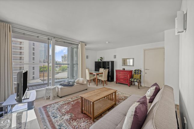 162 22 Corona Building, Blackwall Way, London photo 4