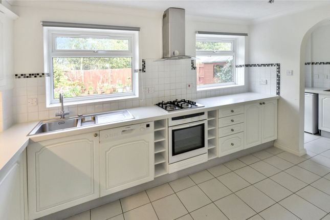 8, Dymewood Road, Wimborne photo 4