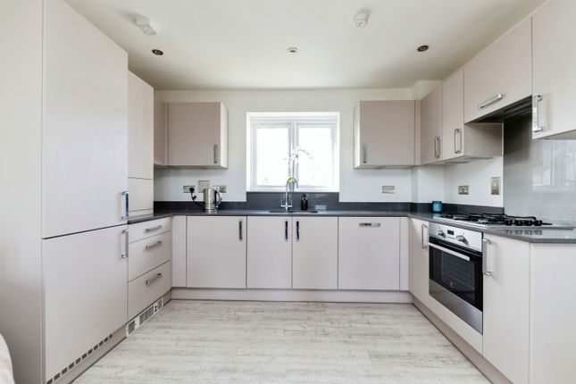 Flat for sale in Walker Mead, Biggleswade