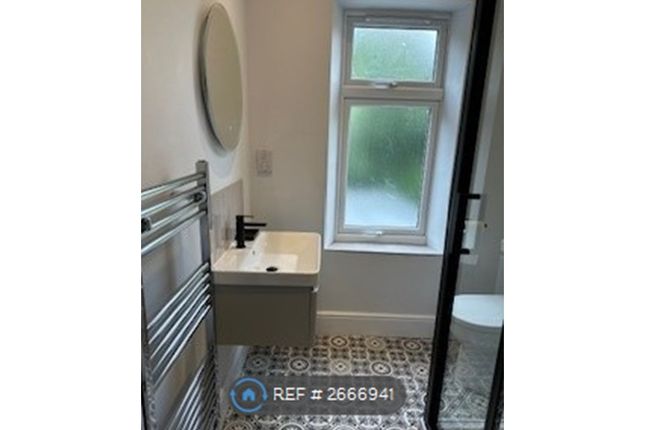 Ensuite Bedroom 1 &amp; 2