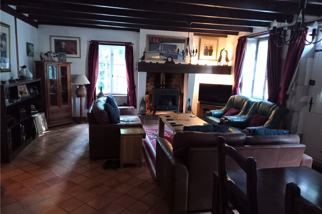 Detached house for sale in Roumazieres-Loubert, Charente, Nouvelle-Aquitaine, France