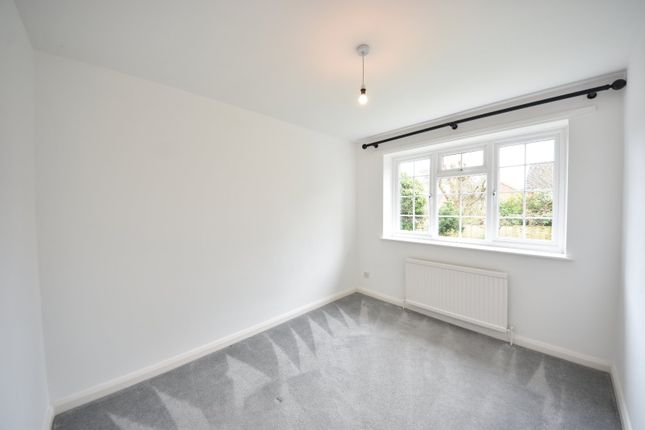 Detached house for sale in Wallingford Gardens, High Wycombe