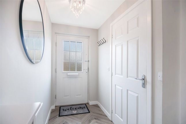 16, Gilbertfield Wynd, Lanarkshire photo 3