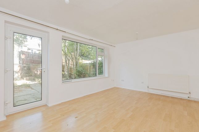 129, Caxton Close, Hartley photo 4