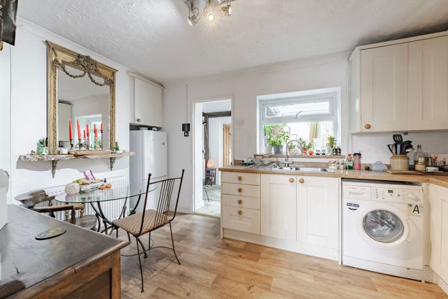 47 Fakenham Road, Melton Constable photo 4