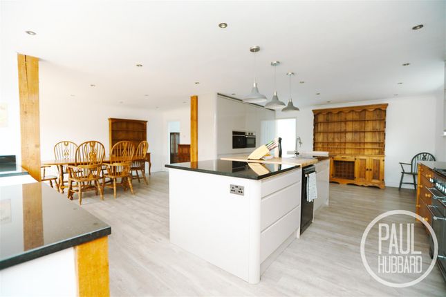 20, Romany Road, Lowestoft photo 3