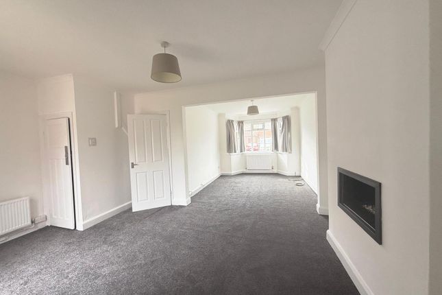 38, Greathouse Road, Worcester photo 4