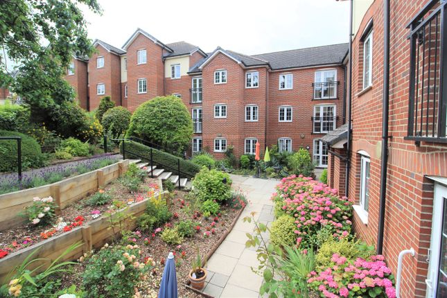 Property for sale in Saxon Court, Queen Street, Hitchin