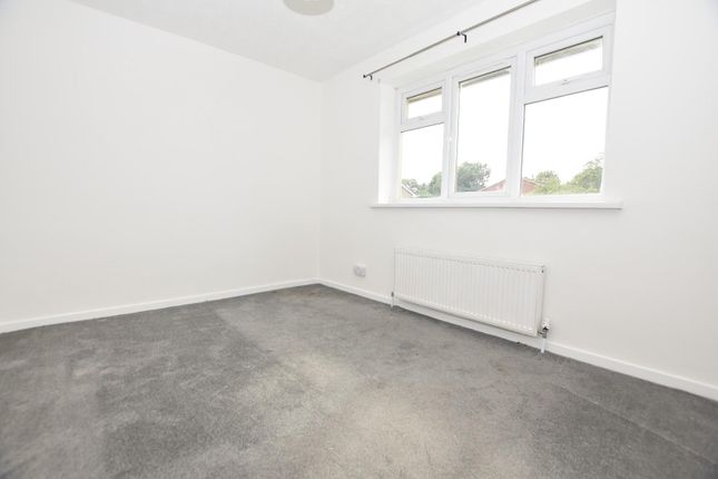 7, Ralston Grove, Sheffield photo 4