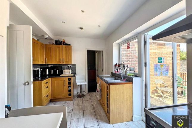 3, Chequers Road, Gloucester photo 3