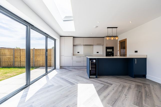 1, Cross Keys Court, Bristol photo 4