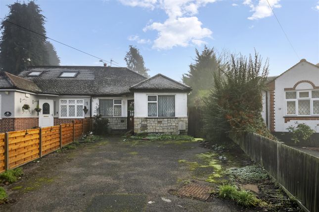 15, Gerrard Gardens, Pinner photo 2