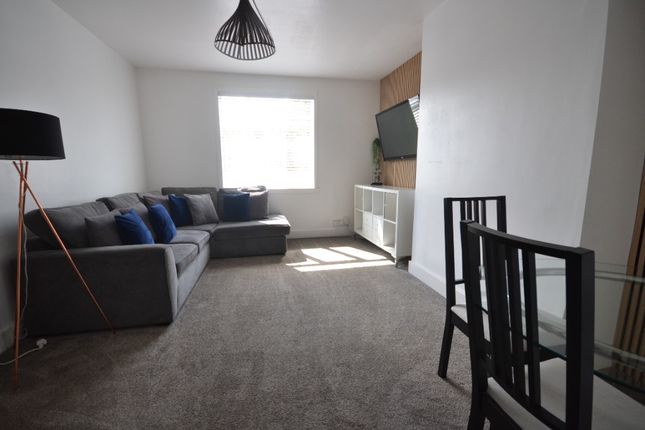 Sighthill Loan, Sighthill, Edinburgh, EH11 4NP, Edinburgh photo 2