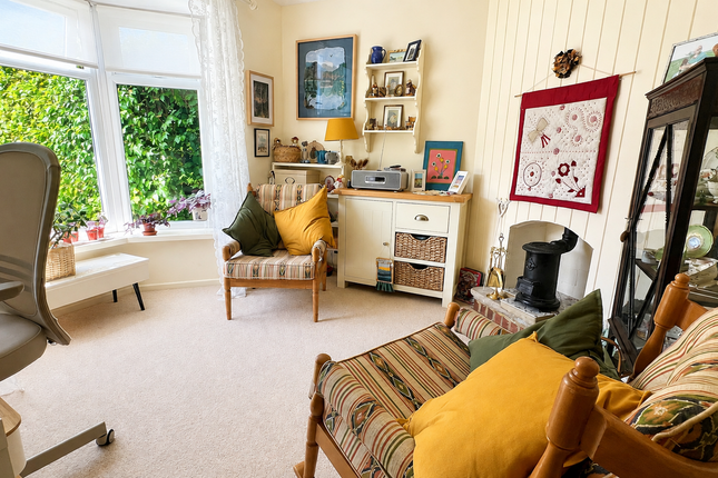 61, Princes Road, Petersfield photo 2