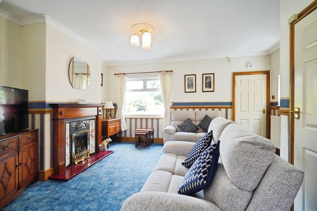 31, Whitehill Road, Coalville photo 2