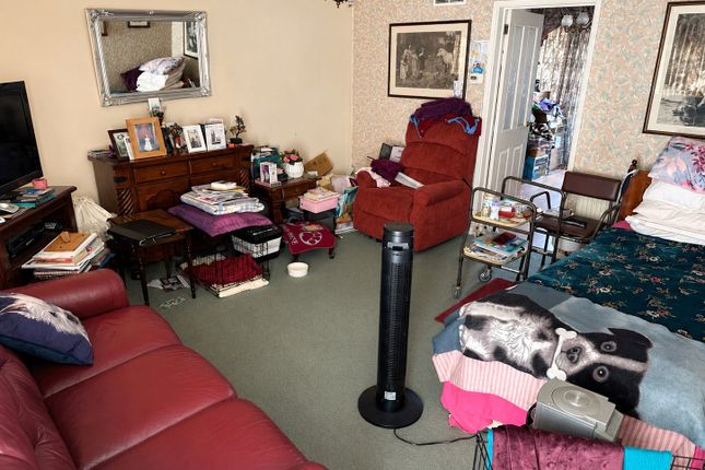63, Marlene Croft, West Midlands photo 2