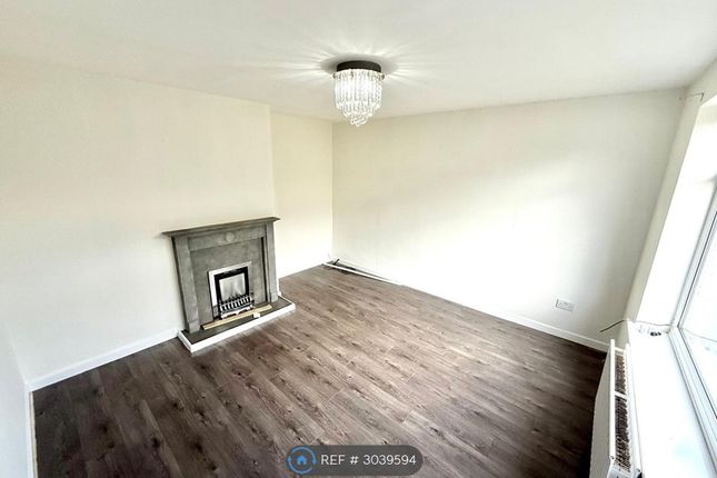 Camberley Mount, Bradford photo 4