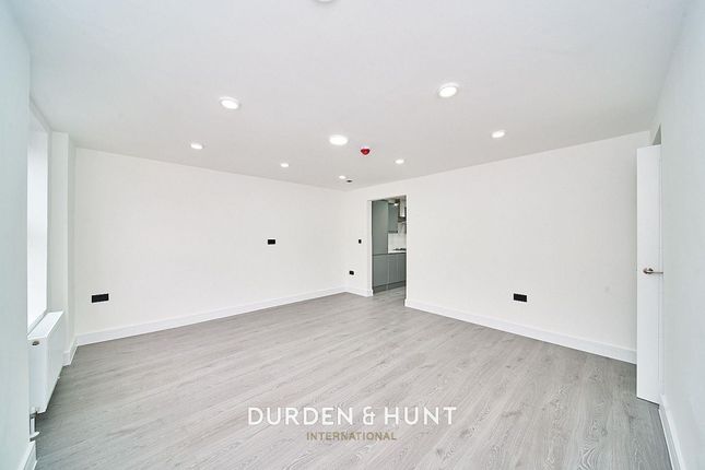 10 Birkbeck Mews, London photo 3