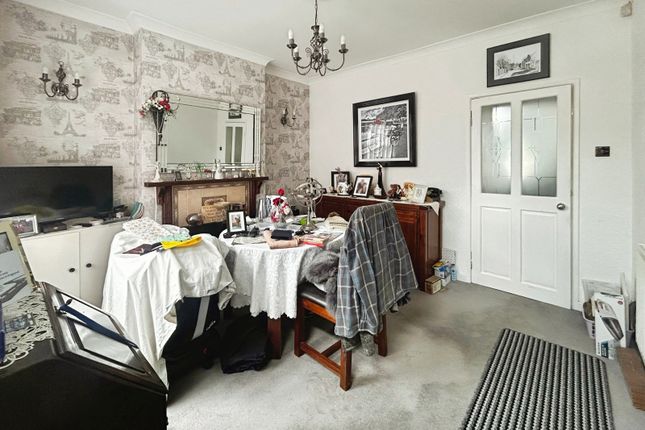 12, Croft Street, West Midlands photo 2