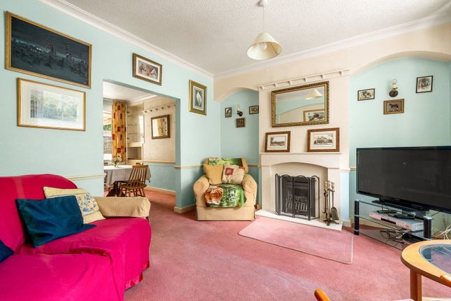 Parkview,3, Langley Vale Road, Epsom photo 4
