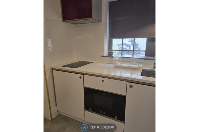 Flat, Nelson Street, Buckinghamshire photo 4