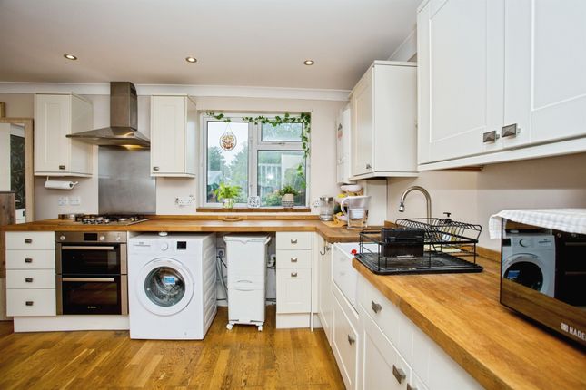 5, Otter Gardens, Cambridge photo 4