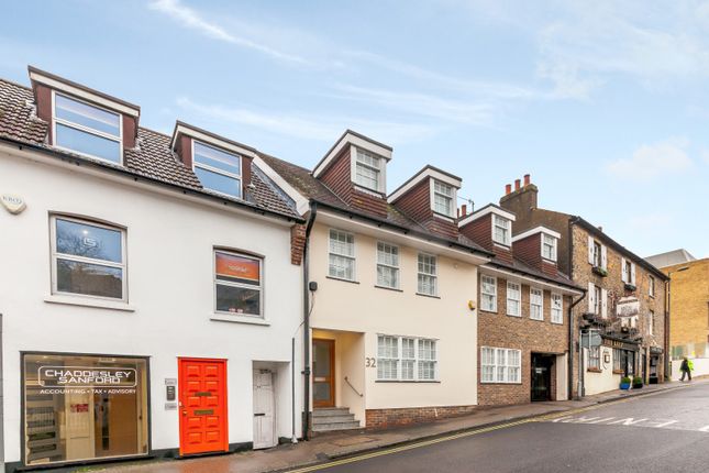 Thumbnail Flat to rent in 32 Castle Street, Guildford