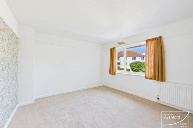 19a Seaway Road, Paignton photo 4