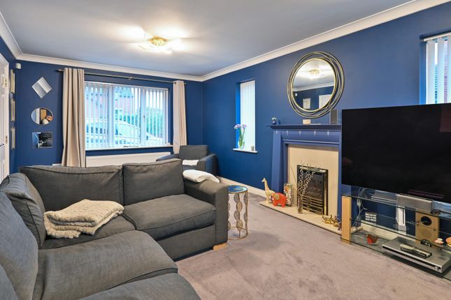 Croxen Close, Kettering photo 4