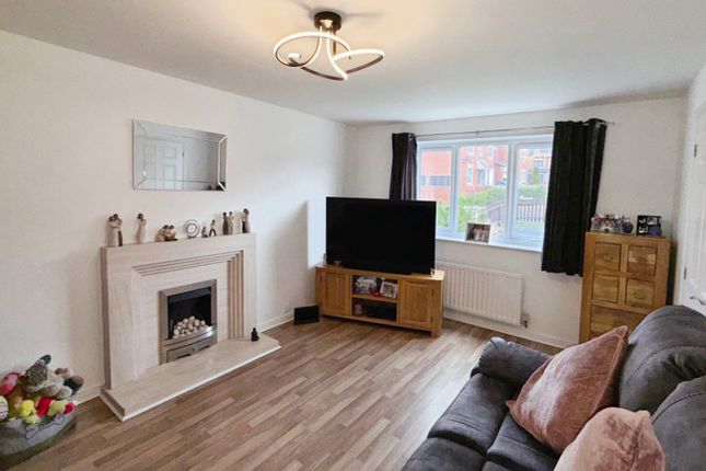 16, Ewehurst Road, Stanley photo 4