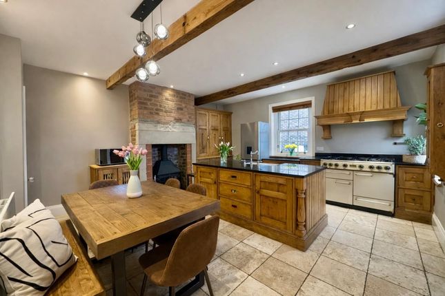 50 Upper Carr Lane, Calverley, Pudsey photo 3