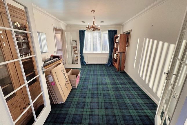 44, Ewing Crescent, Buckie photo 3