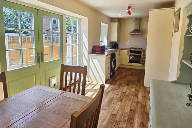 4 Kempthorne Row,, Park Avenue, Shropshire photo 3
