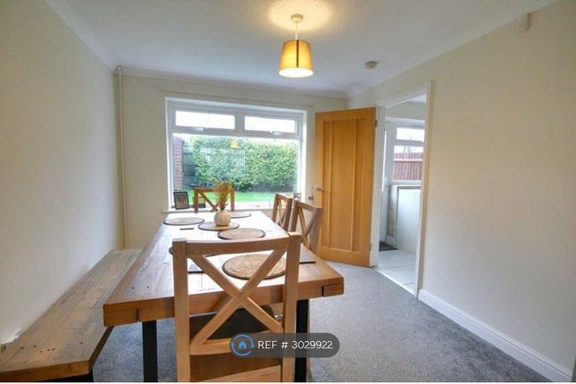 Caroline Close Keynsham Bristol Bs Lf, Bristol photo 5