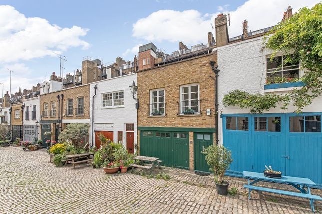 Mews house for sale in Bathurst Mews, Paddington, London