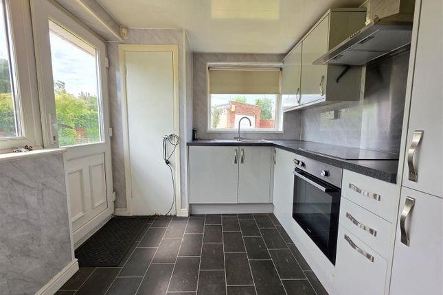 6, Anbrook Crescent, Gloucester photo 3