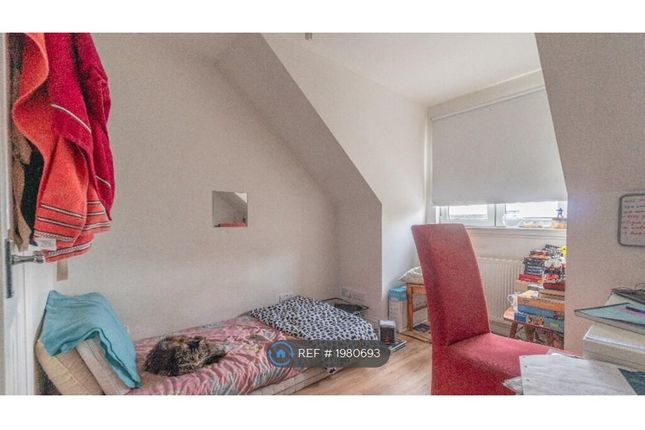 Room to rent in Ruchill Street, Glasgow