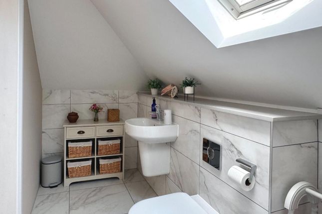 En-Suite 2