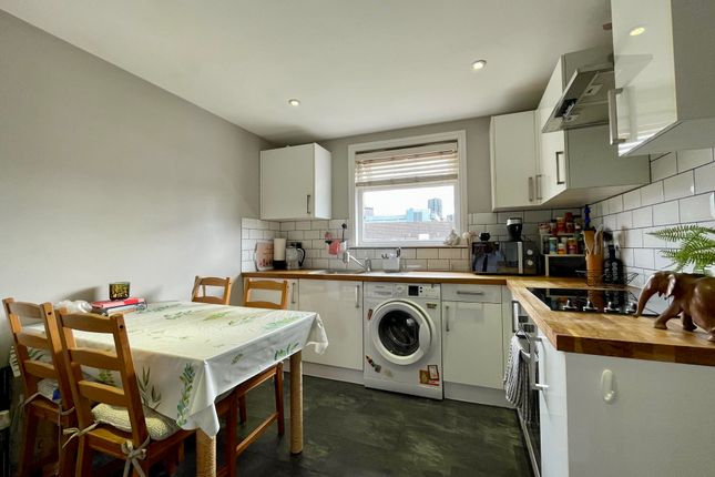Room 5, Croydon photo 2