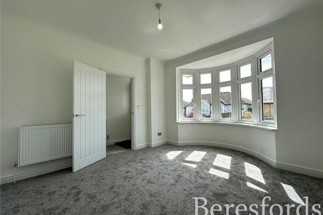 Bungalow for sale in Central Drive, Hornchurch