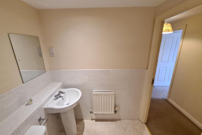 47, Mill Bridge Close, Retford photo 5