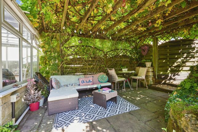 10, Tout Hill, Shaftesbury photo 4