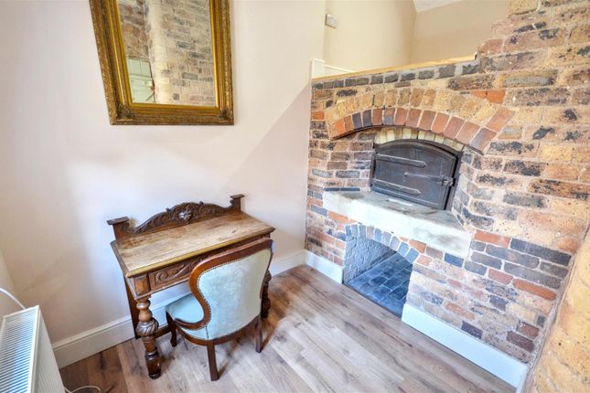 Garden Lodge, Yarnfield Lane, Stone photo 4