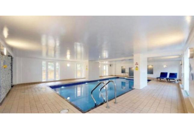 Flat for sale in King &amp; Queen Wharf, London