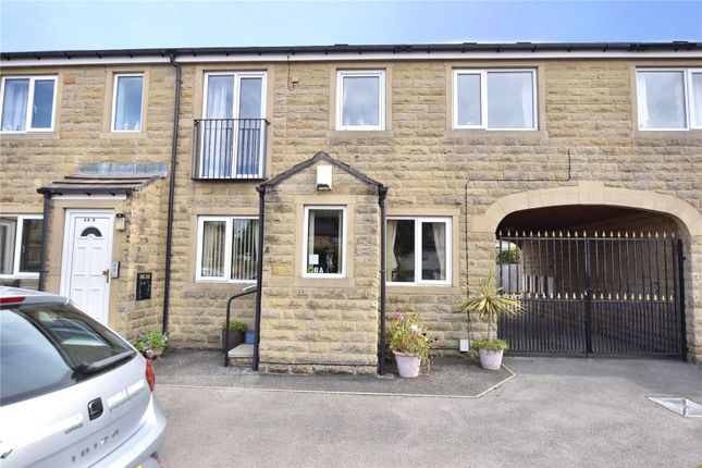 Flat for sale in Marsh Gardens, Honley, Holmfirth, West Yorkshire