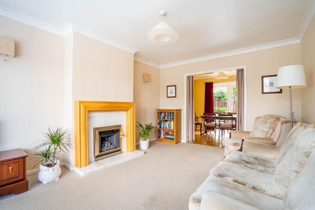 11, Belmont Close, York photo 3