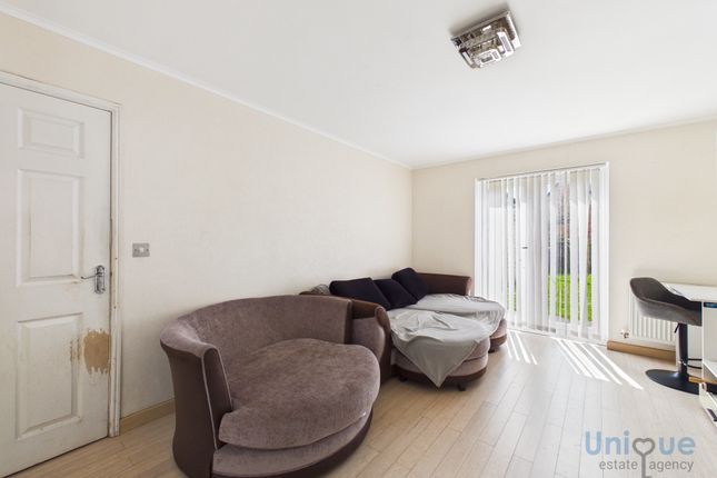 39, Wesham Park Drive, Wesham photo 3