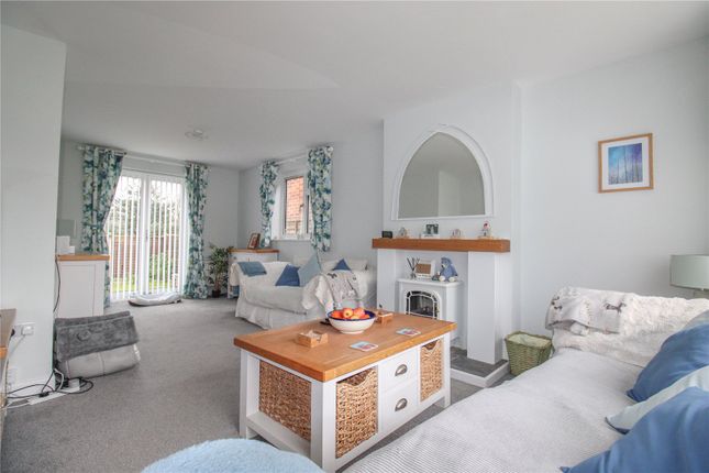 10, Ragleth Grove, Wiltshire photo 4