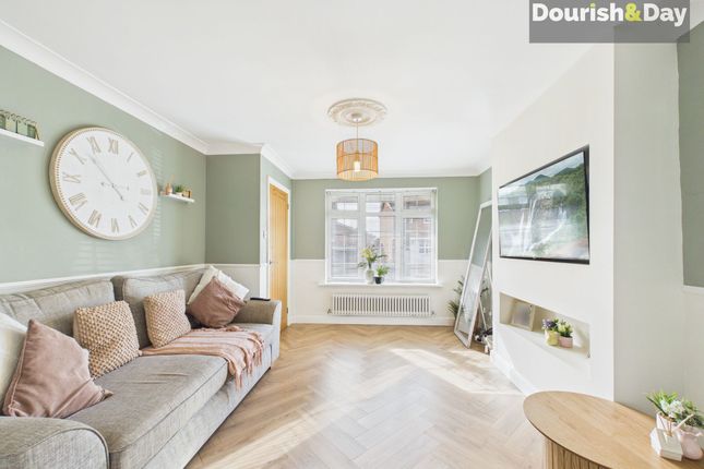 25 Orwell Drive, Stafford photo 2