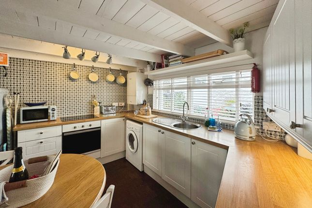 Claras Cottage,, West Looe Hill, Cornwall photo 3
